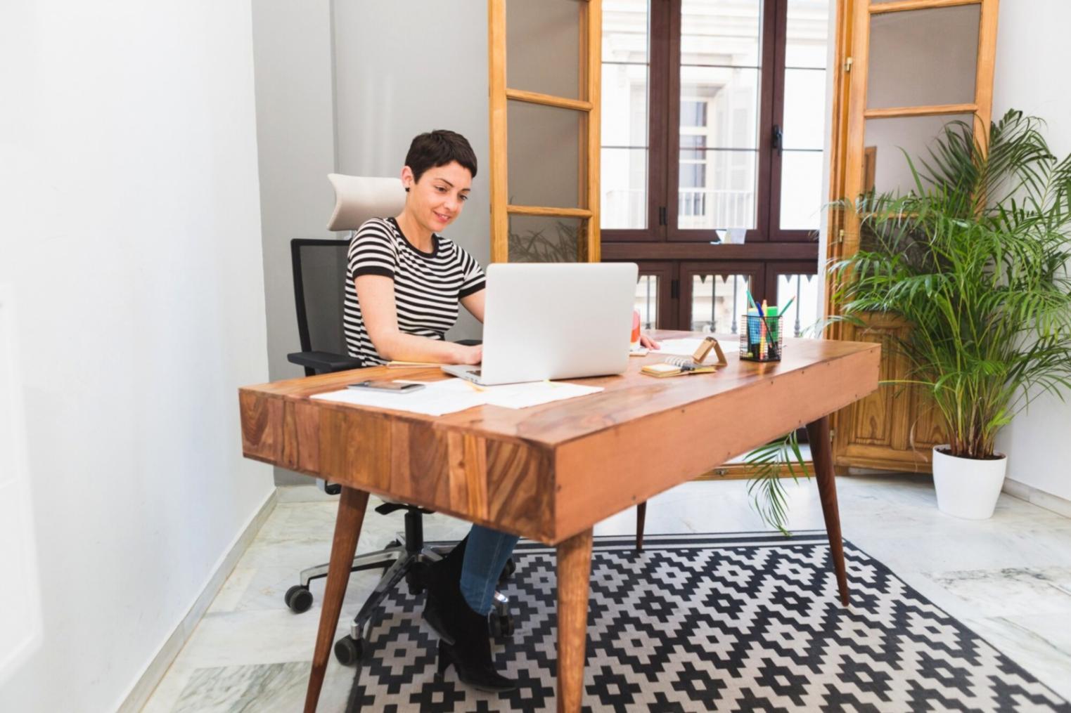 Financial data analysis and reporting